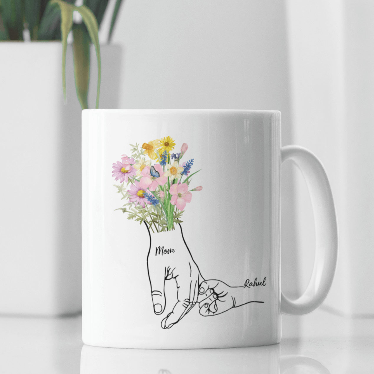 Personalized Mom Holding Kids Hands Mug