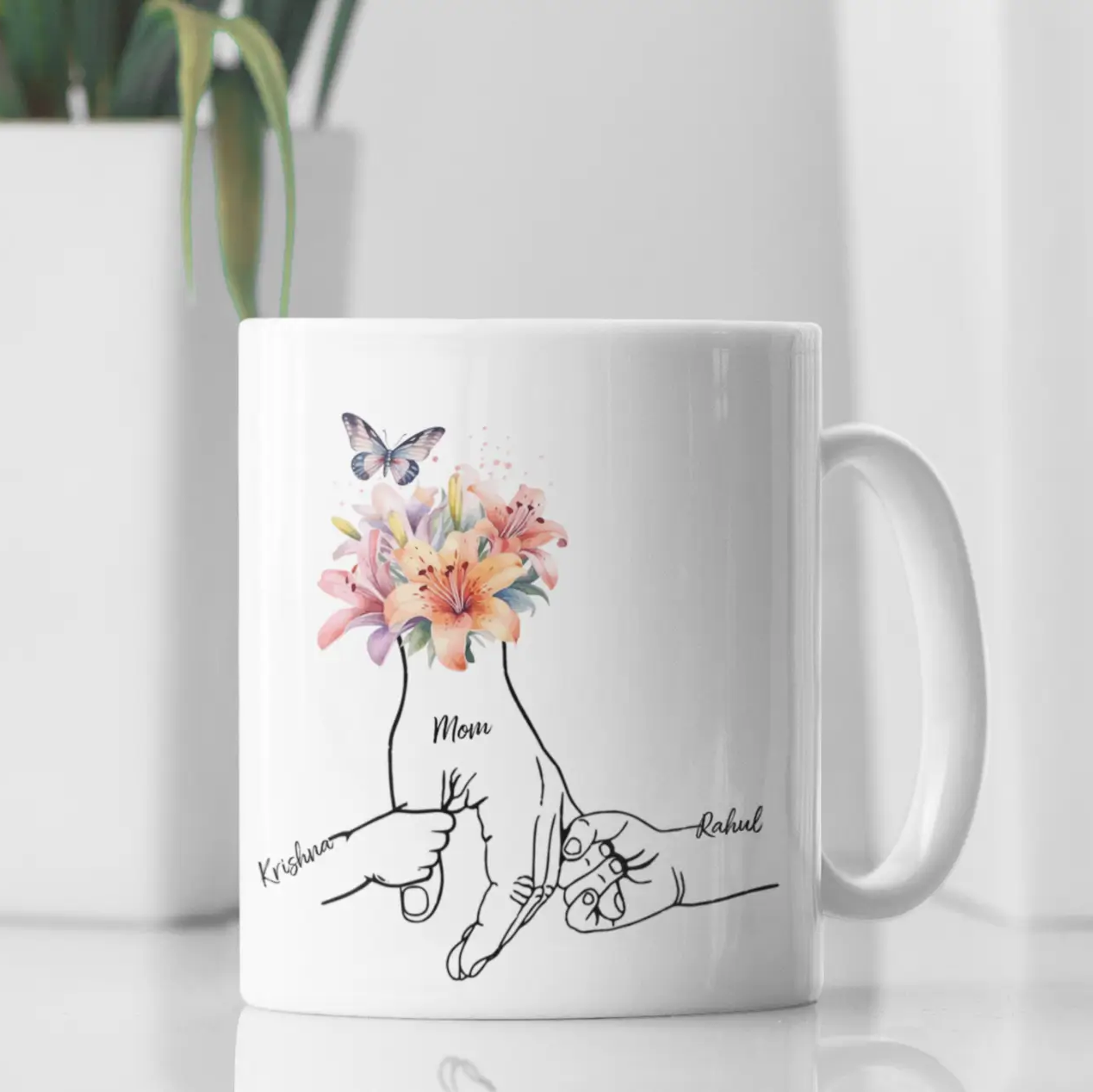 Personalized Mom Holding Kids Hands Mug